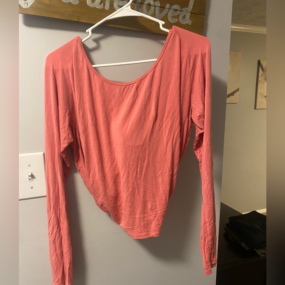 Zyia peach namaste long sleeve